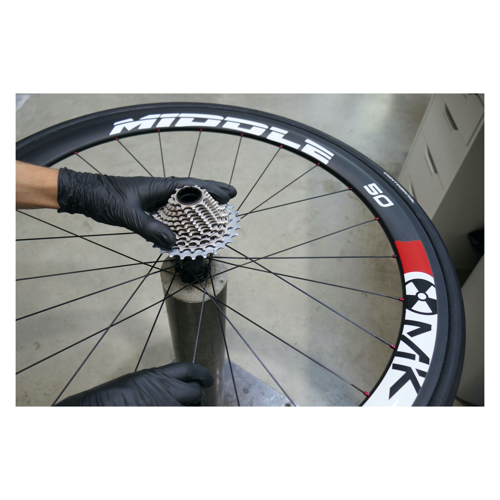 Maintenance pour une roue MaKadamm